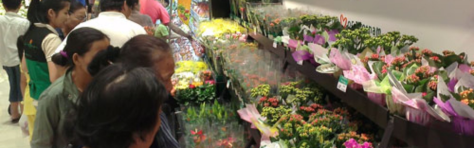 Dalat Hasfarm opened new flowers booth at AEON MALL