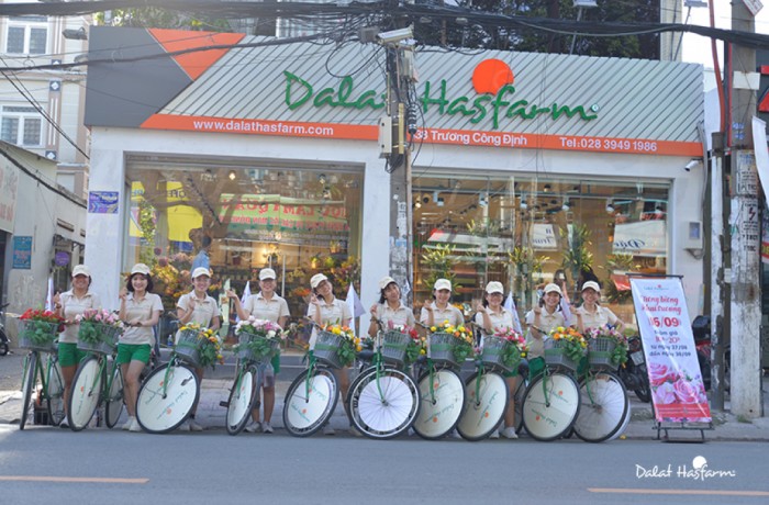 Dalat Hasfarm to open a new flower shop in Tan Binh district, HCMC.