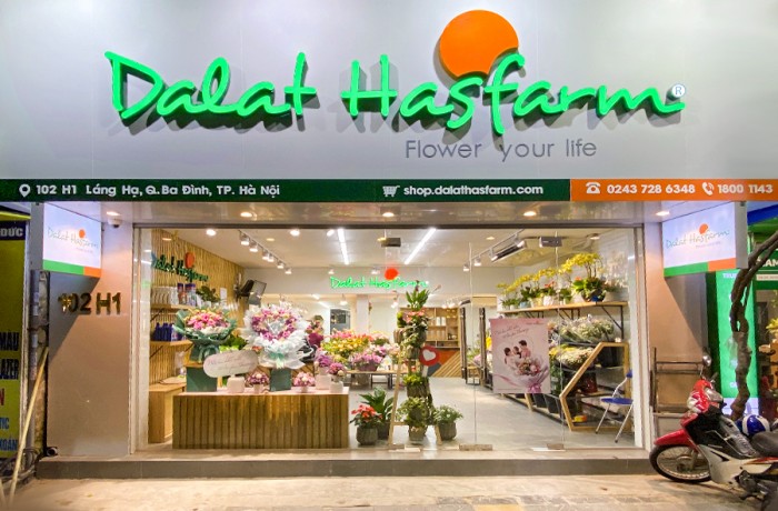 Dalat Hasfarm open new shop in Hanoi